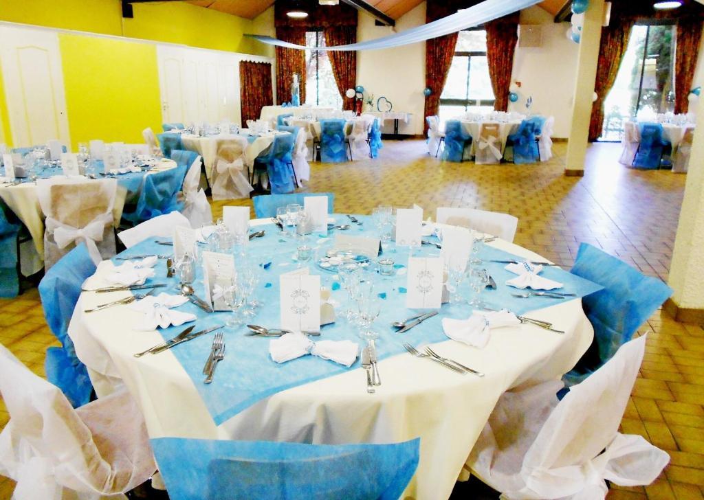 Hotel Restaurant Du Moulin De Barette Blavozy Bagian luar foto